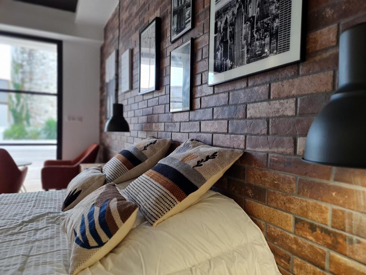 Villa Nc30 , Chambres Privatives Deluxe ラ・ロシェル エクステリア 写真